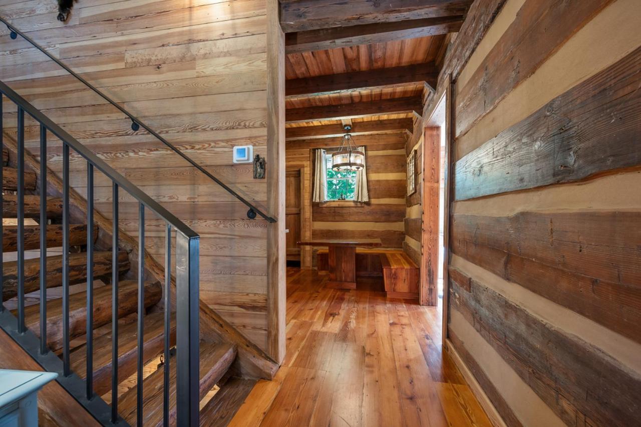 Villa Russell'S Fort At White Oak Point: Historical Cabin On Lake Lure, Luxury, Direct Lake Access! Exterior foto